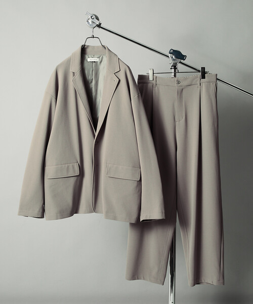 FREAK'S STORE(フリークスストア)の「限定展開 リラックスフィット コンフォータブル セットアップ/テーラードジャケット/イージーパンツ/オーバーサイズ(テーラードジャケット・メンズ・ブラック/チャコールグレー/オリーブ/ベージュ・LARGE/MEDIUM/SMALL)」の13枚目の写真