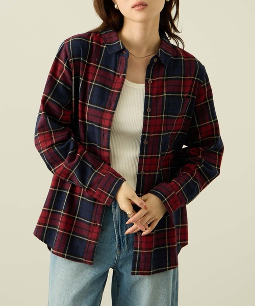 NAVY（ネイビー）の「nAvy コットンネルチェックシャツ（シャツ/ブラウス・レディース・レッド系1/ネイビー系/ブラック系/オレンジ系/ブラウン系/レッド系2・L/M）」の4枚目の写真