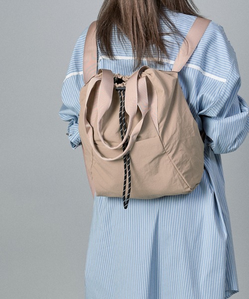 &MARKS(アンドマークス)の「N21【軽量】2WAYナイロンライトバッグ(トートバッグ・レディース・ブラック/カーキ/ベージュ/ホワイト・FREE)」の16枚目の写真
