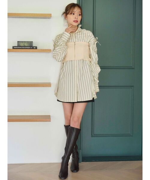 MERCURYDUO（マーキュリーデュオ）の「シャーリングZIPビスチェセットシャツ（シャツ/ブラウス・レディース・オフホワイト/ピンク/イエロー・FREE）」の10枚目の写真