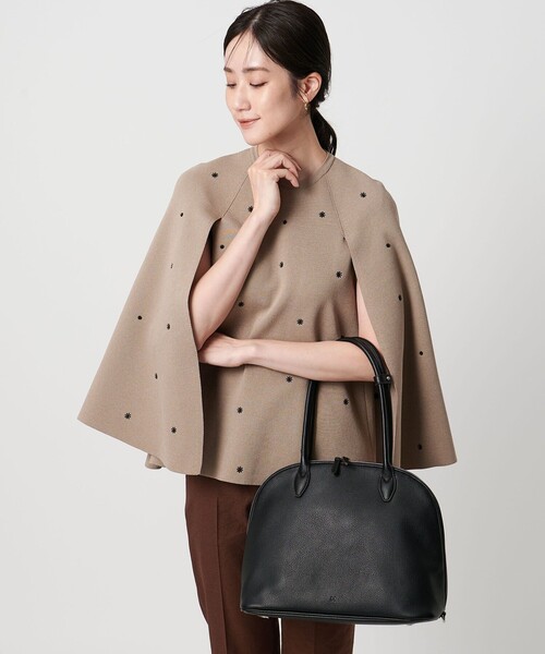 ＆MyuQ（アンドミューク）の「＜＆MyuQ＞THALLO ZIP トートバッグ（トートバッグ・レディース・ベージュ/ブラック・FREE）」の4枚目の写真