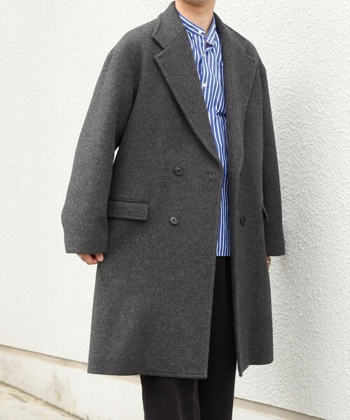 SHIPS any(シップス エニィ)の「PURE WOOL MELTON ダブル チェスターコート 26AW◆(チェスターコート・メンズ・グレー/チャコールグレー/ネイビー/ベージュ/ネイビー系/ダークグレー・MEDIUM/SMALL/X-LARGE/LARGE)」の3枚目の写真