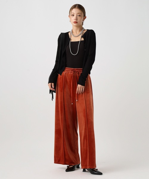 BAYFLOW（ベイフロー）の「[季節の変わり目に羽織れる]シアーリブニットカーディガン（カーディガン/ボレロ・レディース・ライトブルー/ブラック/オフホワイト/マスタード・FREE）」の7枚目の写真