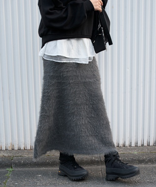 TRIANGLE PALETTE（トライアングルパレット）の「シャギーニットスカート /セットアップ対応（スカート・レディース・ブラック/アイボリー/ダークグレー・FREE）」の11枚目の写真