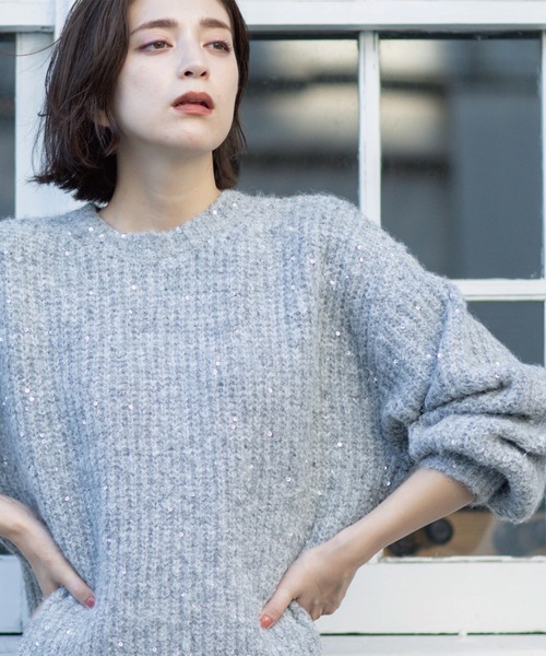 OPAQUE.CLIP(オペークドットクリップ)の「オーバーサイズ スパンコールニット(ニット/セーター・レディース・アイボリー系5/グレー系4/ブラック系5/ピンク系その他・00)」の7枚目の写真