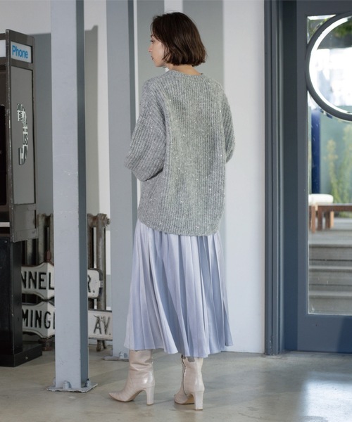 OPAQUE.CLIP(オペークドットクリップ)の「オーバーサイズ スパンコールニット(ニット/セーター・レディース・アイボリー系5/グレー系4/ブラック系5/ピンク系その他・00)」の16枚目の写真