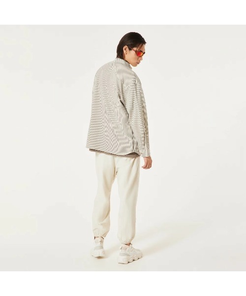 OAKLEY(オークリー)の「OAKLEY Fgl Fuel LS Shirts 5.7(オークリー FGL フューエル ロングスリーブ シャツ 5.7)(シャツ/ブラウス・メンズ・ブラウン系/ホワイト系・SMALL/MEDIUM/LARGE)」の21枚目の写真