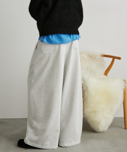 Auntie Rosa Holiday（アンティローザホリデー）の「タックワイドスウェットパンツ / サイズ展開あり（スウェットパンツ・レディース・ブラック/ライトグレー/ネイビー・SMALL/MEDIUM）」の18枚目の写真