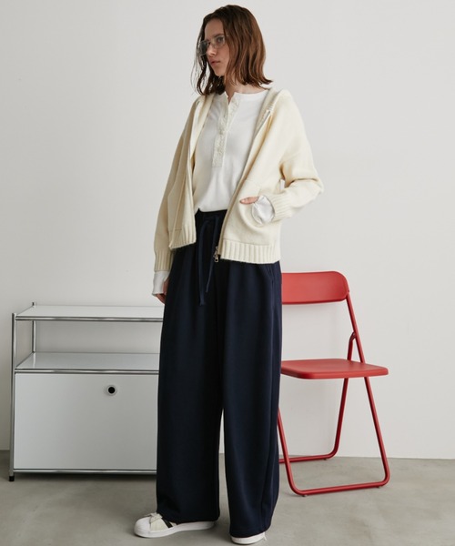 Auntie Rosa Holiday（アンティローザホリデー）の「タックワイドスウェットパンツ / サイズ展開あり（スウェットパンツ・レディース・ブラック/ライトグレー/ネイビー・SMALL/MEDIUM）」の10枚目の写真