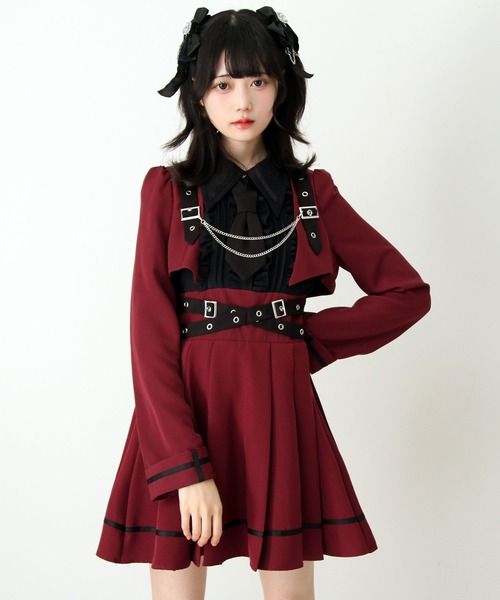 ジャケット風チェーンネクタイベルトプリーツワンピース　地雷系　サブカル　ボルドー ジャケット風チェーンネクタイベルトプリーツワンピース（ワンピース