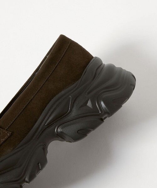 SY UNITED ARROWS(シーユナイテッドアローズ)の「<SY> スポーツローファー フラット65↑(ローファー・レディース・シルバー/ブラック/ダークブラウン・22.5cm/23cm/23.5cm/24cm/24.5cm/25cm)」の17枚目の写真