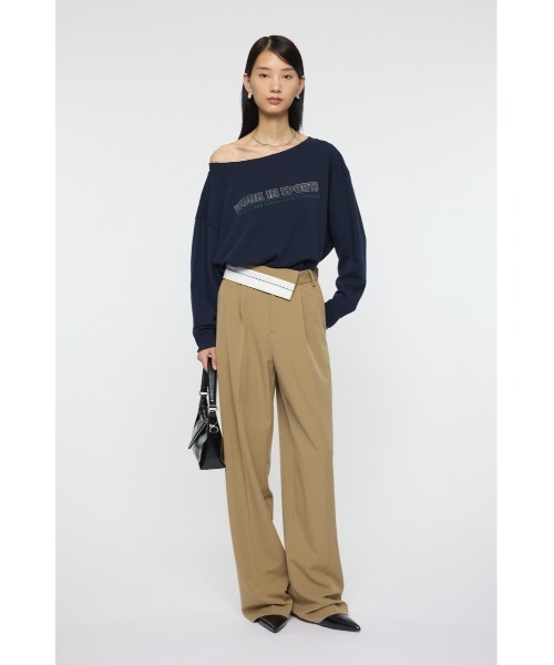 MOUSSY（マウジー）の「OFF SHOULDER LOGO SWEAT プルオーバー（スウェット・レディース・バーガンディー/杢グレー/ネイビー・FREE）」の11枚目の写真