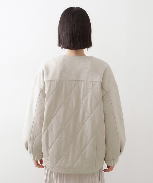 THE SHOP TK （ザ ショップ ティーケー ）の「前後で印象が変わる ドッキングノーカラージャケット（ノーカラージャケット・レディース・ナチュラル/チャコールグレー/ブラック・13/12）」の18枚目の写真