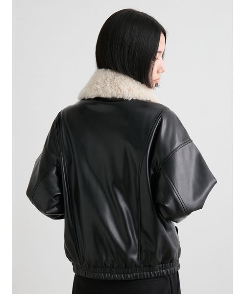 MIESROHE(ミースロエ)の「ファー衿ショートブルゾン(ブルゾン・レディース・ベージュ/ブラック・F)」の15枚目の写真