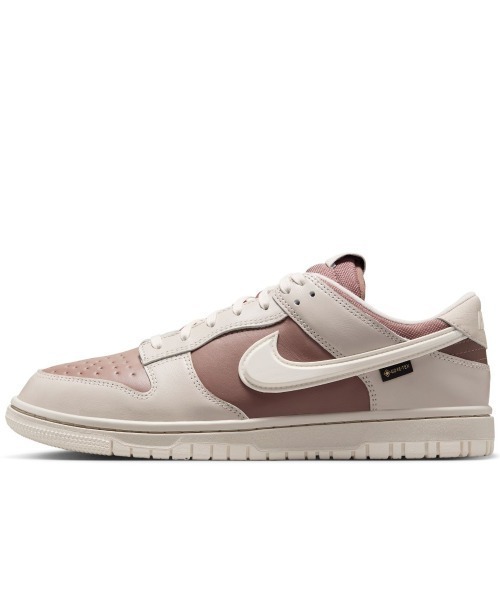 NIKE（ナイキ）の「NIKE Dunk Low Gore-Tex（ナイキ ダンク LOW GTX）（スニーカー・メンズ・ブラック系/ブラック系1・25cm/25.5cm/26cm/26.5cm/27cm/27.5cm/28cm/28.5cm/29cm）」の17枚目の写真