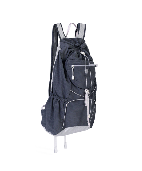 FENNEC(フェネック)の「AIRY POCKET BACKPACK - CHARCOAL(バックパック/リュック・レディース・その他・FREE)」の4枚目の写真
