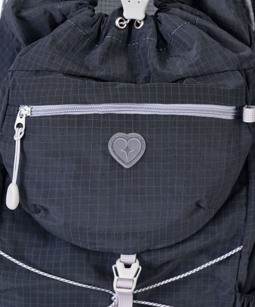 FENNEC(フェネック)の「AIRY POCKET BACKPACK - CHARCOAL(バックパック/リュック・レディース・その他・FREE)」の7枚目の写真