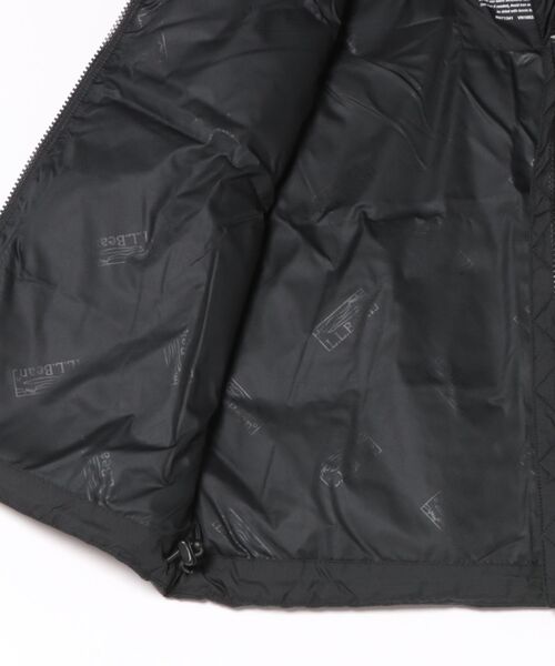 L.L.Bean(エルエルビーン)の「マウンテン・クラシック・ダウン・ベスト、クロップド 米国フィット・プチ(ダウンベスト・レディース・ブラック/サンドベージュ/パープル・LARGE/MEDIUM/SMALL/X-SMALL)」の14枚目の写真