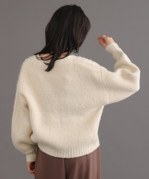itto...(イット)の「ジャガード編み起毛カーディガン(カーディガン/ボレロ・レディース・スモークピンク/グリーン/アイボリー・M)」の10枚目の写真