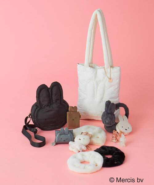 OPAQUE.CLIP(オペークドットクリップ)の「【コラボ】miffy x OPAQUE.CLIP オリジナルチャーム付きシュシュ(その他ヘアアクセサリー・レディース・オフホワイト/ブラック・00)」の8枚目の写真