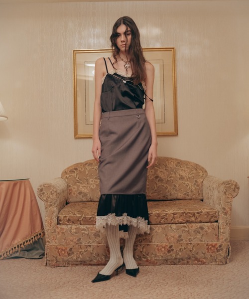 Carmelo(カーメロ)の「Lingerie Tailored Midi Skirt / ランジェリーレイヤードスカート(スカート・レディース・グレー/ブラック・38/36)」の2枚目の写真
