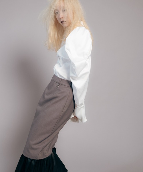 Carmelo(カーメロ)の「Lingerie Tailored Midi Skirt / ランジェリーレイヤードスカート(スカート・レディース・グレー/ブラック・38/36)」の18枚目の写真