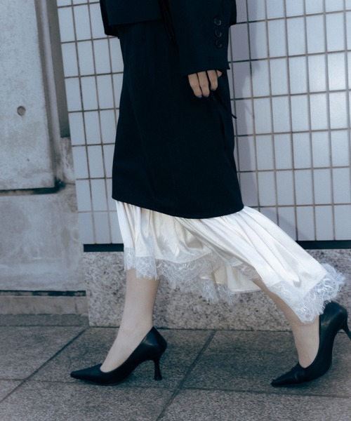 Carmelo(カーメロ)の「Lingerie Tailored Midi Skirt / ランジェリーレイヤードスカート(スカート・レディース・グレー/ブラック・38/36)」の22枚目の写真
