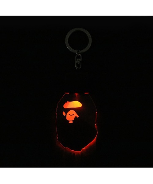 A BATHING APE（アベイシングエイプ）の「APE HEAD LED KEYCHAIN（キーホルダー・メンズ・クリア・FREE）」の8枚目の写真