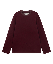 UNGIMMICK（アンジミック）の「DIAGONAL SEAM LONG SLEEVE T-SHIRT (BURGUNDY)（Tシャツ/カットソー）」