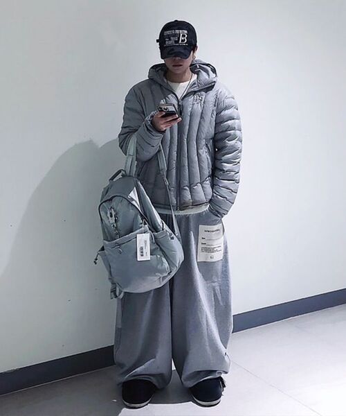 SSRL(シエスタ ロイヤル レーベル)の「Raven Essential Backpack / Black(バックパック/リュック・レディース・その他・OS)」の12枚目の写真