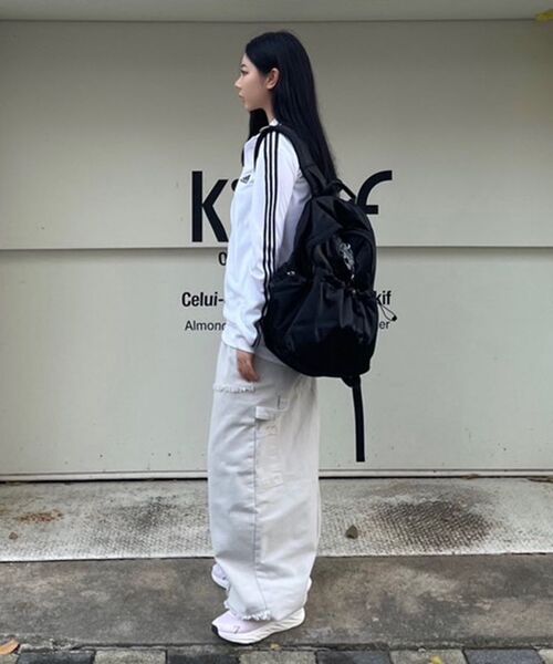 SSRL(シエスタ ロイヤル レーベル)の「Raven Essential Backpack / Black(バックパック/リュック・レディース・その他・OS)」の22枚目の写真