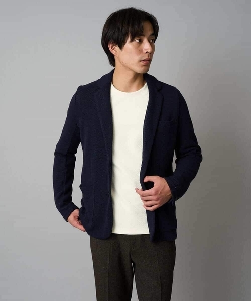 a.v.v（アーヴェヴェ）の「【イージーケア/毛玉になりにくい】バスケットジャカードクルーネックスマートTシャツ【洗濯機で洗える】<ON/OFF SERIES>（Tシャツ/カットソー・メンズ・チャコールグレー/アイボリー・46/48/50）」の22枚目の写真