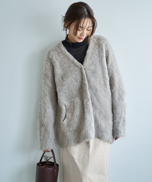 STYLE DELI(スタイルデリ)の「【LUXE】毛起こしブークレジャケット風カーディガン(カーディガン/ボレロ・レディース・ブラウン/グレイッシュベージュ/ダークグレー・FREE)」の3枚目の写真