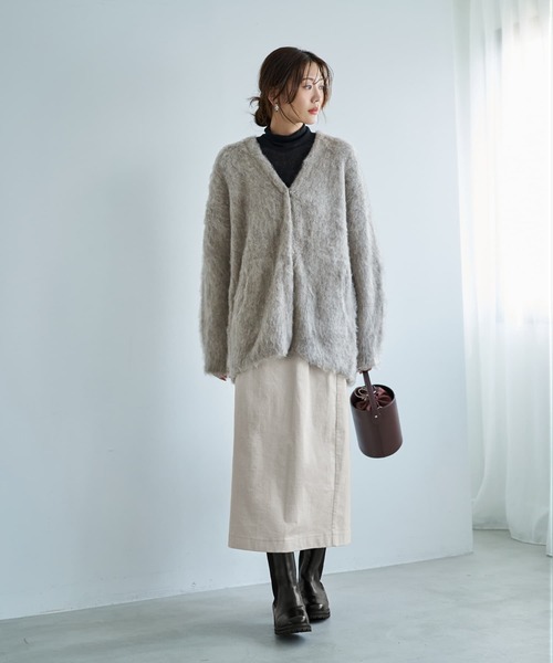 STYLE DELI(スタイルデリ)の「【LUXE】毛起こしブークレジャケット風カーディガン(カーディガン/ボレロ・レディース・ブラウン/グレイッシュベージュ/ダークグレー・FREE)」の13枚目の写真
