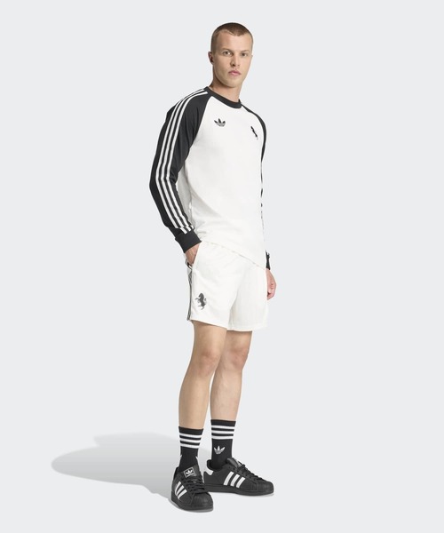 adidas(アディダス)の「ユベントスFC オリジナルズ ショーツ / ハーフパンツ / アディダス adidas(その他パンツ・メンズ・ホワイト・SMALL/MEDIUM/X-LARGE/XX-LARGE/XXX-LARGE/LARGE)」の5枚目の写真