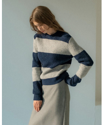 POKER FACE（ポーカーフェイス）の「(W) BLOCK ROUND NECK KINT GREY/NAVY（ニット/セーター）」