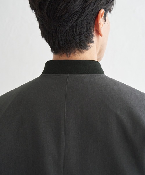 ikka(イッカ)の「2wayライナー付きリブブルゾン(ブルゾン・メンズ・ネイビー/グレー/グレイッシュベージュ・M/L/XL/S)」の22枚目の写真