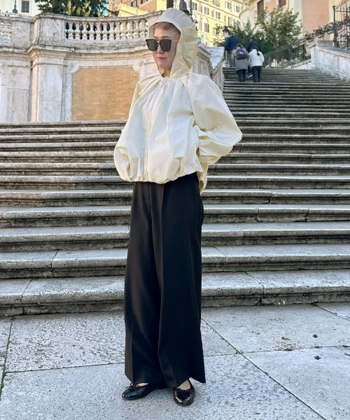 JENNE(ジェンヌ)の「撥水バルーンボリュームブルゾン(その他アウター・レディース・ブラック/アイボリー・SMALL/MEDIUM/LARGE)」の16枚目の写真