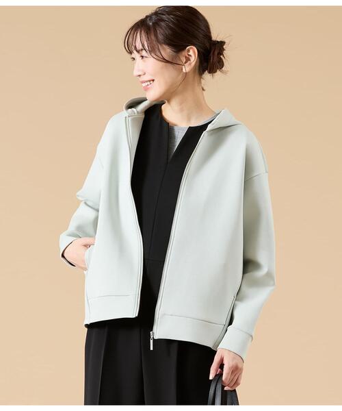 NEWYORKER(ニューヨーカー)の「【ストレッチ】コットン混ダンボール パーカー(パーカー・レディース・ライトグリーン/アイボリー・M/L)」の1枚目の写真