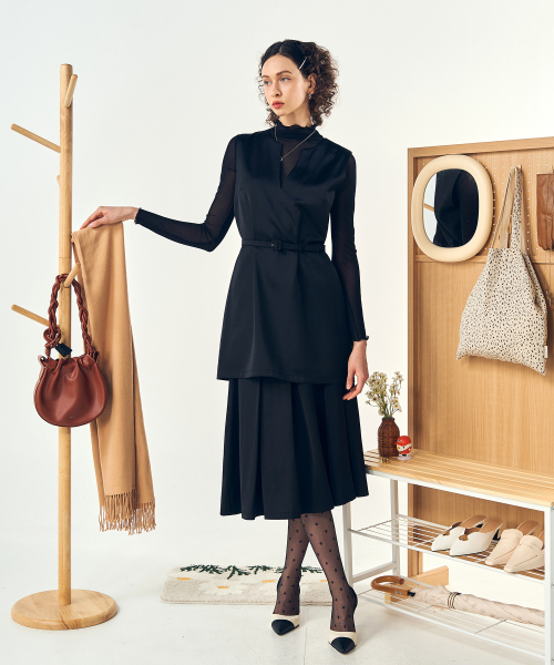 DAMA collection シルク混ベルベットワンピース 黒 サテン2ピースロングワンピースベルトセット（ブラック）（ワンピース