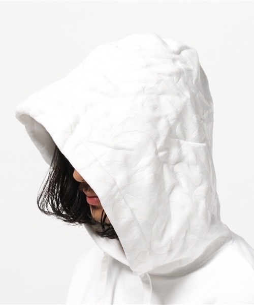 NO ID.（ノーアイディ）の「SDコラボスウェットパーカー（パーカー・メンズ・ホワイト/ブラック・3/1/2）」の9枚目の写真