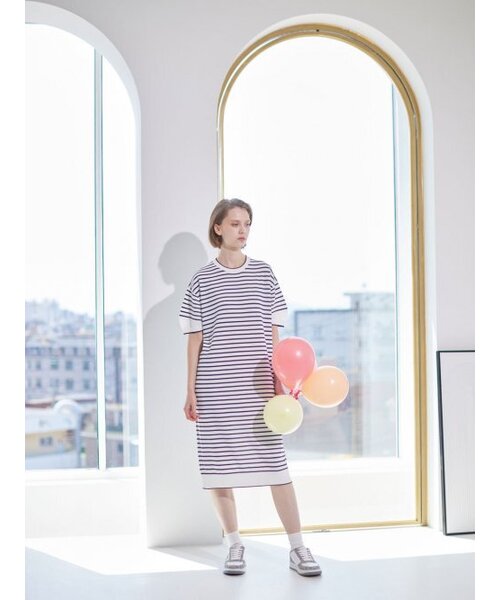 AYIHOLIC CASHMERE（アイホリックカシミア）の「ストライプマキシラウンドワンピース（ワンピース・レディース・その他・FREE）」の3枚目の写真