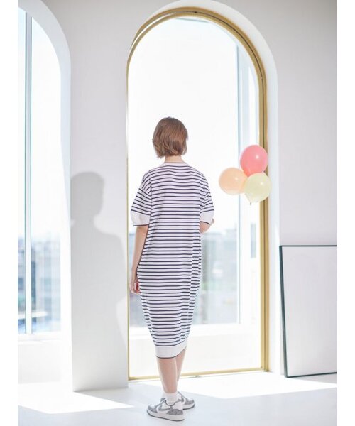 AYIHOLIC CASHMERE（アイホリックカシミア）の「ストライプマキシラウンドワンピース（ワンピース・レディース・その他・FREE）」の4枚目の写真