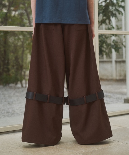 CASPER JOHN(キャスパージョン)の「Slit baggy belt slacks/スリットバギーベルトスラックス(スラックス・メンズ・ブラック/ブラウン・LARGE/MEDIUM/SMALL/X-SMALL)」の12枚目の写真