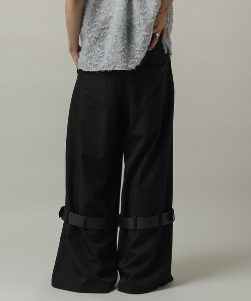 CASPER JOHN(キャスパージョン)の「Slit baggy belt slacks/スリットバギーベルトスラックス(スラックス・メンズ・ブラック/ブラウン・LARGE/MEDIUM/SMALL/X-SMALL)」の16枚目の写真