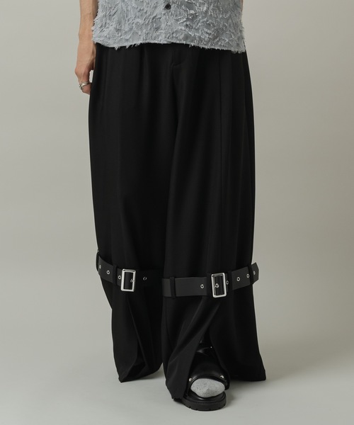 CASPER JOHN(キャスパージョン)の「Slit baggy belt slacks/スリットバギーベルトスラックス(スラックス・メンズ・ブラック/ブラウン・LARGE/MEDIUM/SMALL/X-SMALL)」の17枚目の写真
