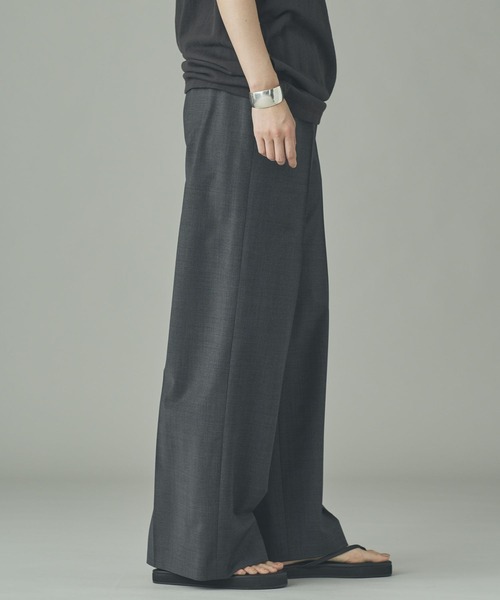 Curensology(カレンソロジー)の「Curensology(カレンソロジー)/ウールブレンドセンタープレスパンツ(その他パンツ・レディース・ライトグレー/チャコールグレー/ブラック・FREE)」の8枚目の写真