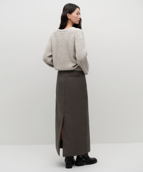 MUSINSA STANDARD WOMAN（ムシンサスタンダードウーマン）の「ウィメンズパディッドマキシスカート[マッドグレー]（スカート・レディース・その他・S/M/L）」の3枚目の写真