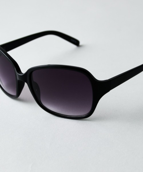 Lui's（ルイス）の「スモークハーフサングラス（サングラス・メンズ・ブラック・FREE）」の7枚目の写真