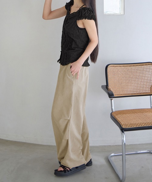 CHAN ME(チャンミ)の「裾ドロストイージーワイドパンツ(その他パンツ・レディース・ブラック/グレー/ネイビー/ベージュ・MEDIUM/LARGE/X-LARGE)」の16枚目の写真
